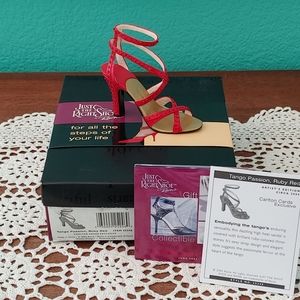 Just The Right Shoe Mini Collectible